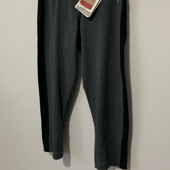 NWT Reebok WORK OUT READY CAPRI Women's tights | SpeedWick | Training Pants | El - Picture 2 of 7